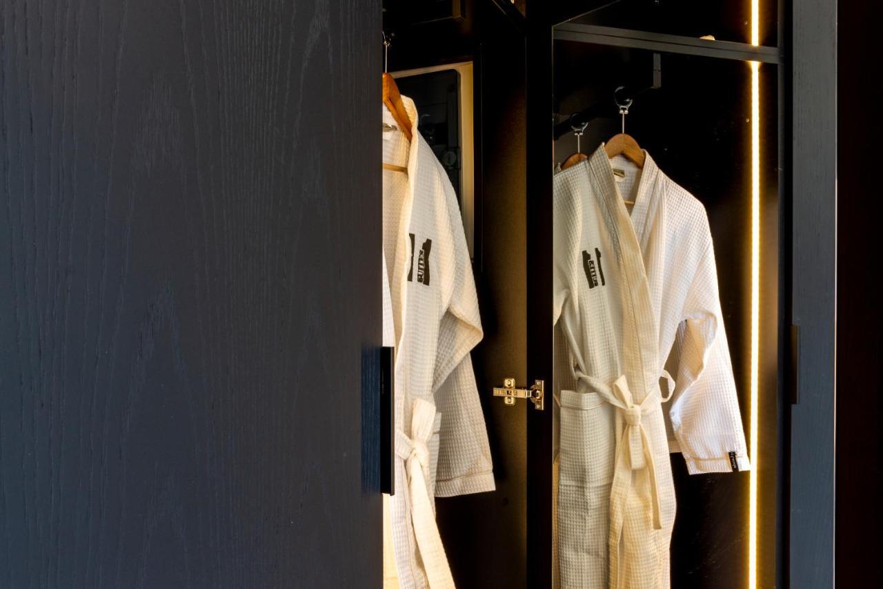 11Suites Éjo Eksteriør bilde